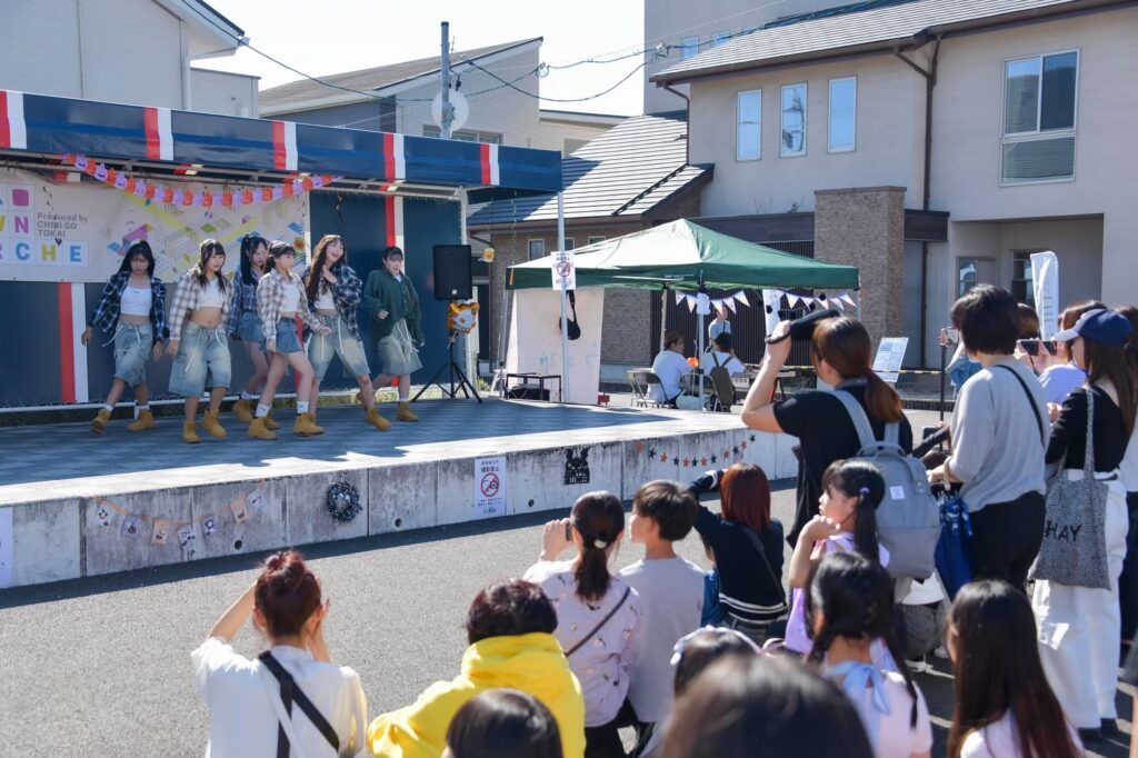 LINE_ALBUM_タウンマルシェ写真_260709_69
